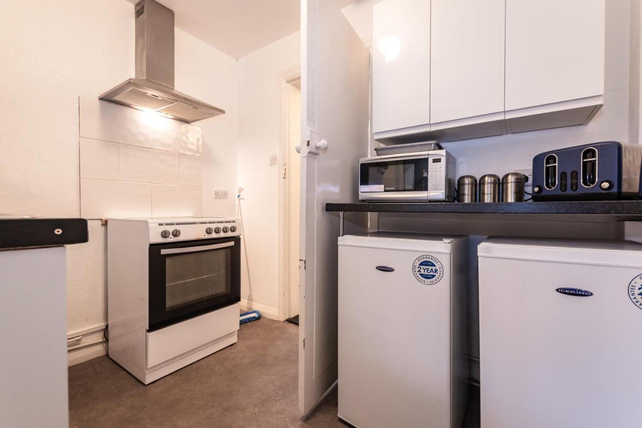 Best Price! Perfect Gunwharf Accommodation - 5 Single Beds Or Kingsize Free Parking Portsmouth Esterno foto