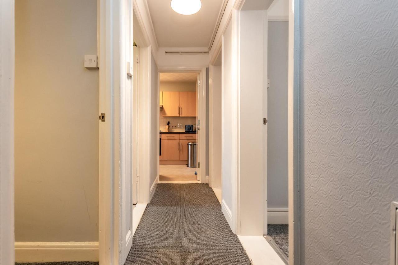 Best Price! Perfect Gunwharf Accommodation - 5 Single Beds Or Kingsize Free Parking Portsmouth Esterno foto